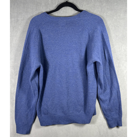 Vintage L.L. Bean Men's Sz S Blue V-Neck 100% Lambs Wool Sweater 264789 - Picture 2 of 6